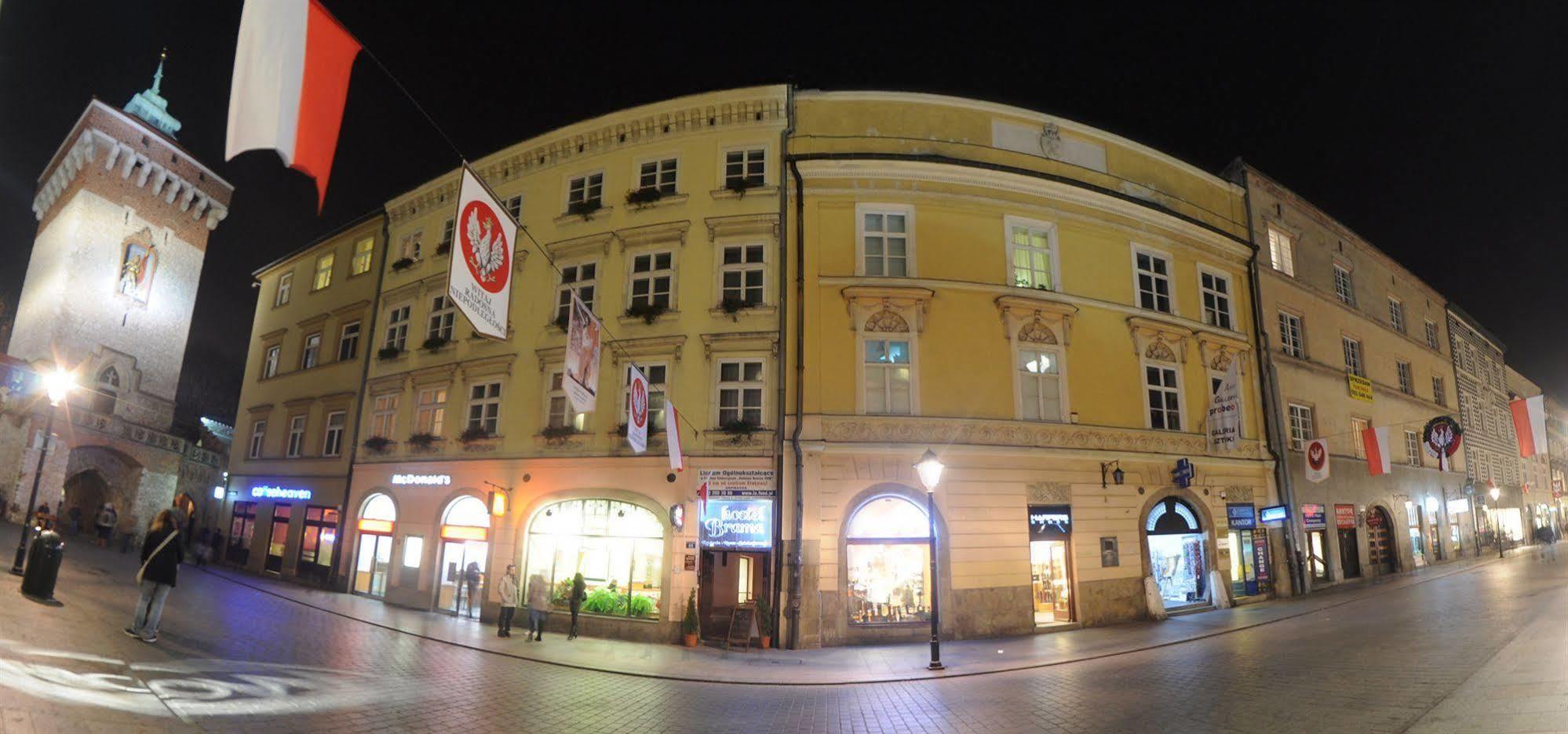 Brama Hostel Krasków Exteriör bild